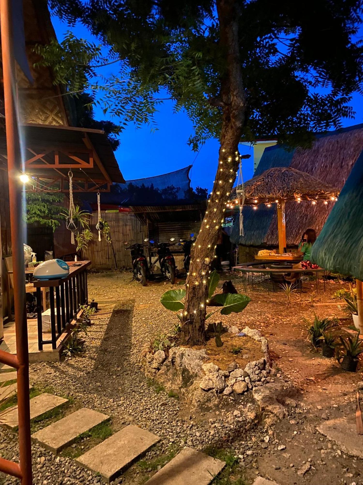 Moalboal Panagsama Beach Topbudz Hostel Моалбоал Экстерьер фото